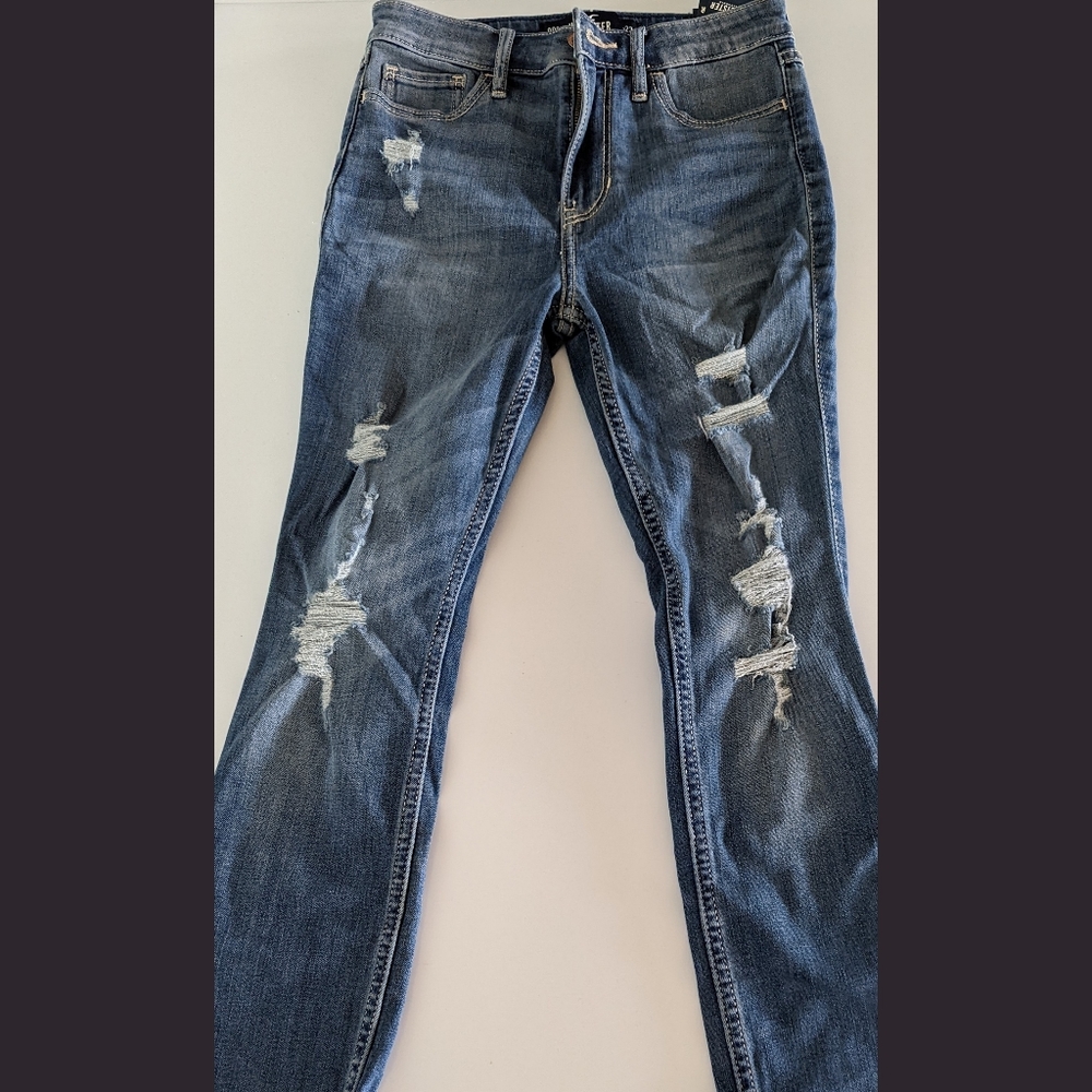 Hollister jeans